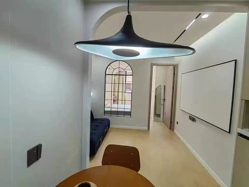 96700f8e7b2e33bac3ae142fb4a89f46.jpg