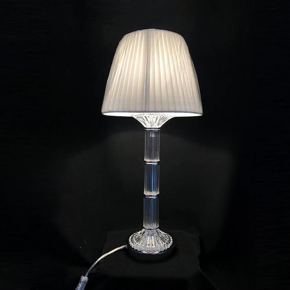 Crystal table lamp
